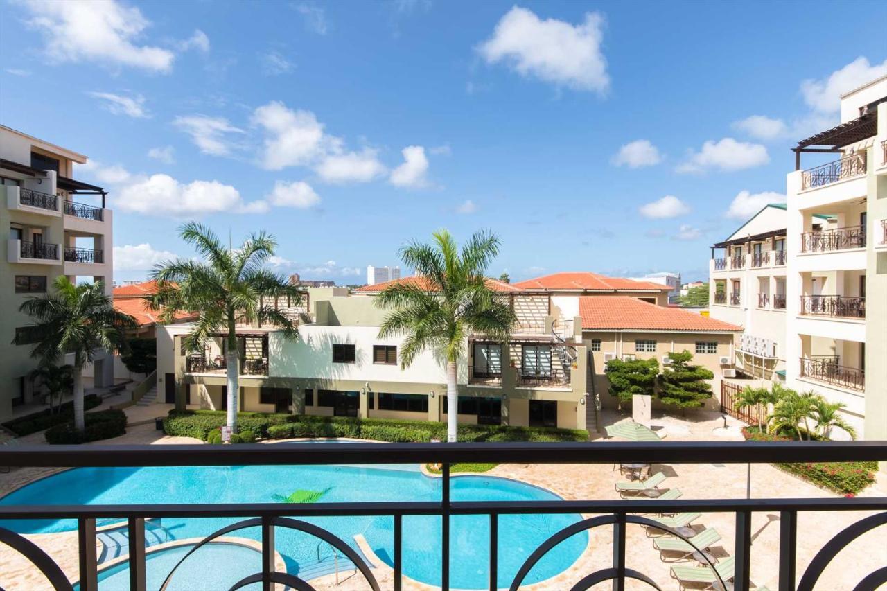 Palmaruba Condos Palm Beach Exterior foto